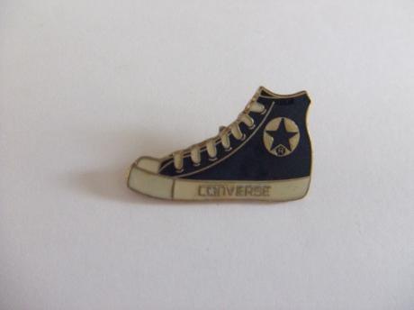 Schoen Converse